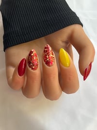 Image 4 of CHIEFS- NFL nails, football nails