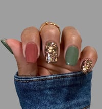 Image 4 of SECRET GARDEN