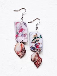 Image 1 of ‘le premier avril’ – earring pair