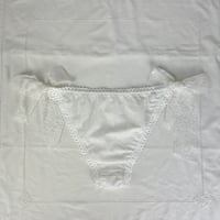 Image 4 of Culotte à liens en dentelle blanche