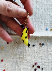 Image 11 of Mono orecchini e collane con i pendenti in vetro 