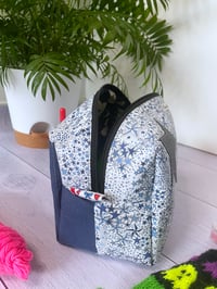 Image 5 of Trousse projet tricot artisanale – Pochette accessoires Rêve Etoilé