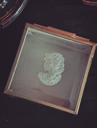 Image 2 of Little cameo box 