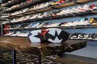 Image 2 of AIR JORDAN VI (6) "INFRARED/SALESMAN SAMPLE"