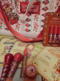 Image 3 of Strawberry Shortcake Bundle 