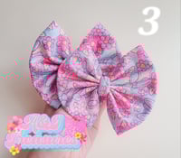 Image 3 of Floral Groovy Balloon Dogs 