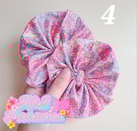 Image 4 of Floral Groovy Balloon Dogs 