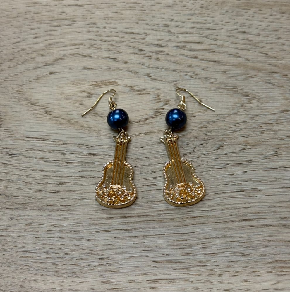 Image of HONU UKULELE WOMEN'S EARRINGS  