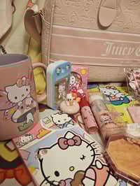 Image 3 of Juicy Couture Weekender Meets Hello Kitty Bundle 