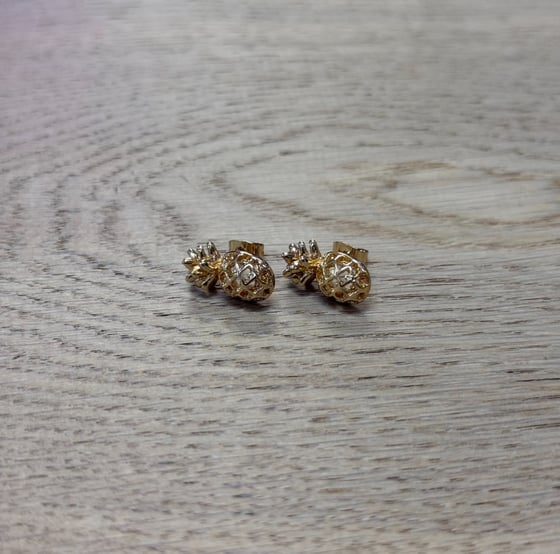 Image of PINEAPPLE STUD WOMEN'S EARRINGS