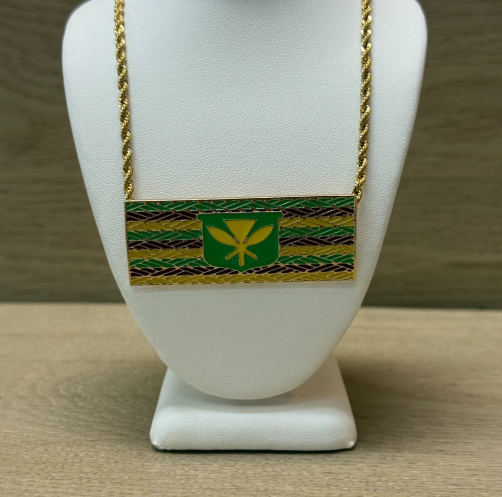 Image of KĀNAKA MAOLI  FLAG WOMEN'S NECKLACE