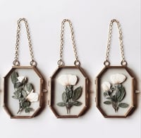 Pressed Rose Hanging 