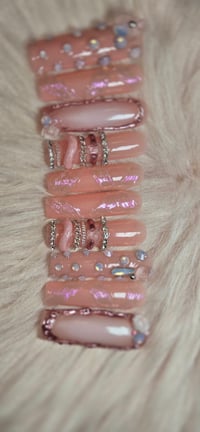 Image 4 of Mrs Britt Nailz 