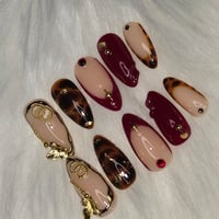 Image 2 of Twisted tortoise Nailz 🐢 