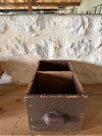 Image 3 of Ancien tiroir de quincaillerie numéro 3/9 - Objet décoration ancien
