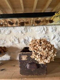 Image 1 of Ancien tiroir de quincaillerie numéro 4/9 - Objet décoration ancien