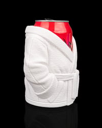 Image 4 of 🛁🍹 Bathrobe Can Holder – Because Your Drink Deserves to Relax Too! 🍹🛁