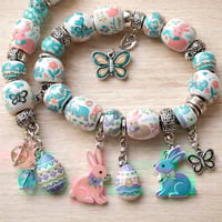 Image 1 of EASTER BUNNIES BEADS AND CHARMS PACK 