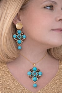 Image 1 of Turquoise Royale Crystal Set – Gold-Tone Statement Necklace & Earrings
