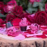 Image 1 of Valloween Flowerpot Frogs 