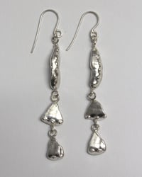 Image 2 of shell fragment earrings II