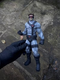 Image 3 of 001/001 EYECLOPS RESIN ART TOY OPTIONS 