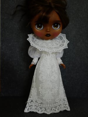 Image of Lounging Linda ~ White Lucy Set