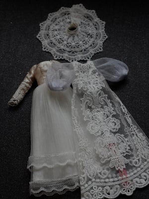 Image of Lounging Linda ~ White Lucy Set