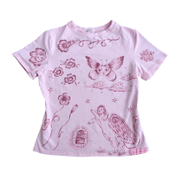 Monochrome pink baby T