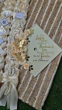 Image 2 of Pearl Lei & Cap Topper Bundle *