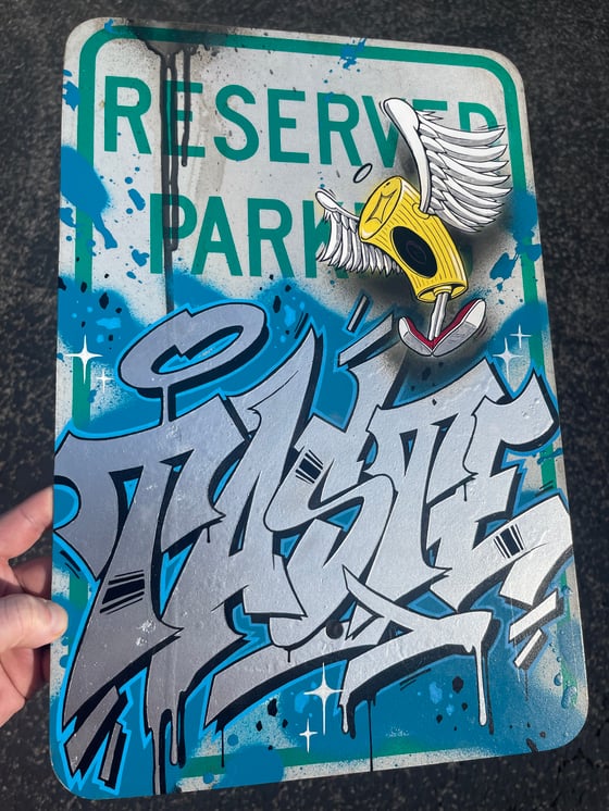 Image of No parking sign