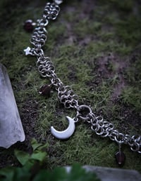 Image 1 of Chainmail necklace with garnet beads