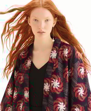 Image of Kort kimono dame af meisen silke - sort med Genji hjulringe