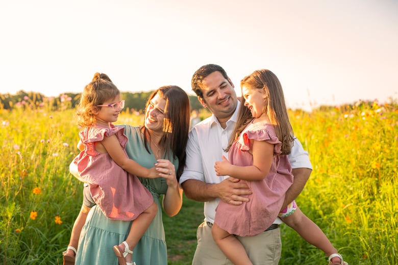 Image of WILDFLOWERS FARM MINI SESSIONS - 7/18/26- $295