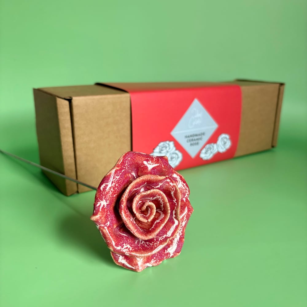Image of Red Giftboxed Rose 