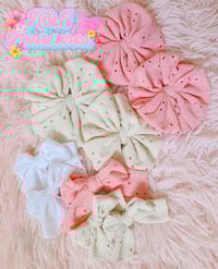 Image 1 of Spring Eyelet