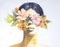 Image 1 of Yeux fermés, les aiguilles se transforment en pétales