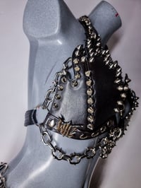 Image 11 of Flame & Chain Set