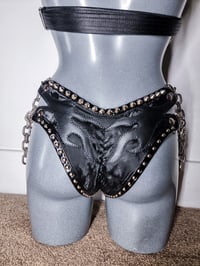 Image 14 of Flame & Chain Set