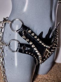 Image 16 of Flame & Chain Set