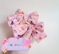 Image 3 of Spring Bee(Multiple options) 