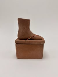 Image 3 of Geta Vase Box