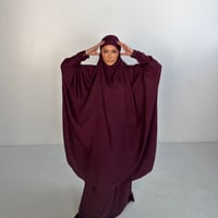 Image 2 of Kheir two piece set