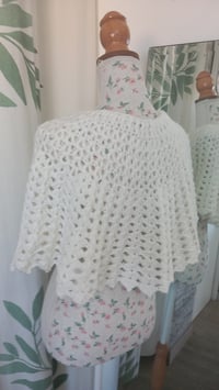 Image 3 of CHAUFFE EPAULE / CAPELINE