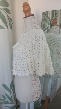 Image 2 of CHAUFFE EPAULE / CAPELINE