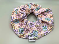 Groovy Pastel Daisies Scrunchie