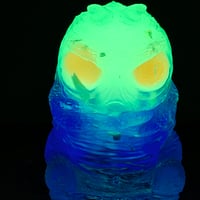 Image 2 of Double cast gus- violet/gmd green 