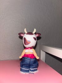 Image 2 of Pink Chrome Cow 🩷