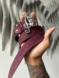 Image 2 of The Sueded Croc – Burgundy