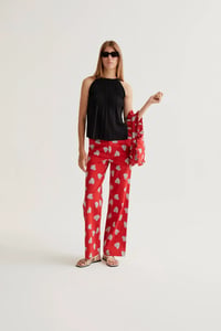 Image 6 of Pantalón con estampado Harmony Red